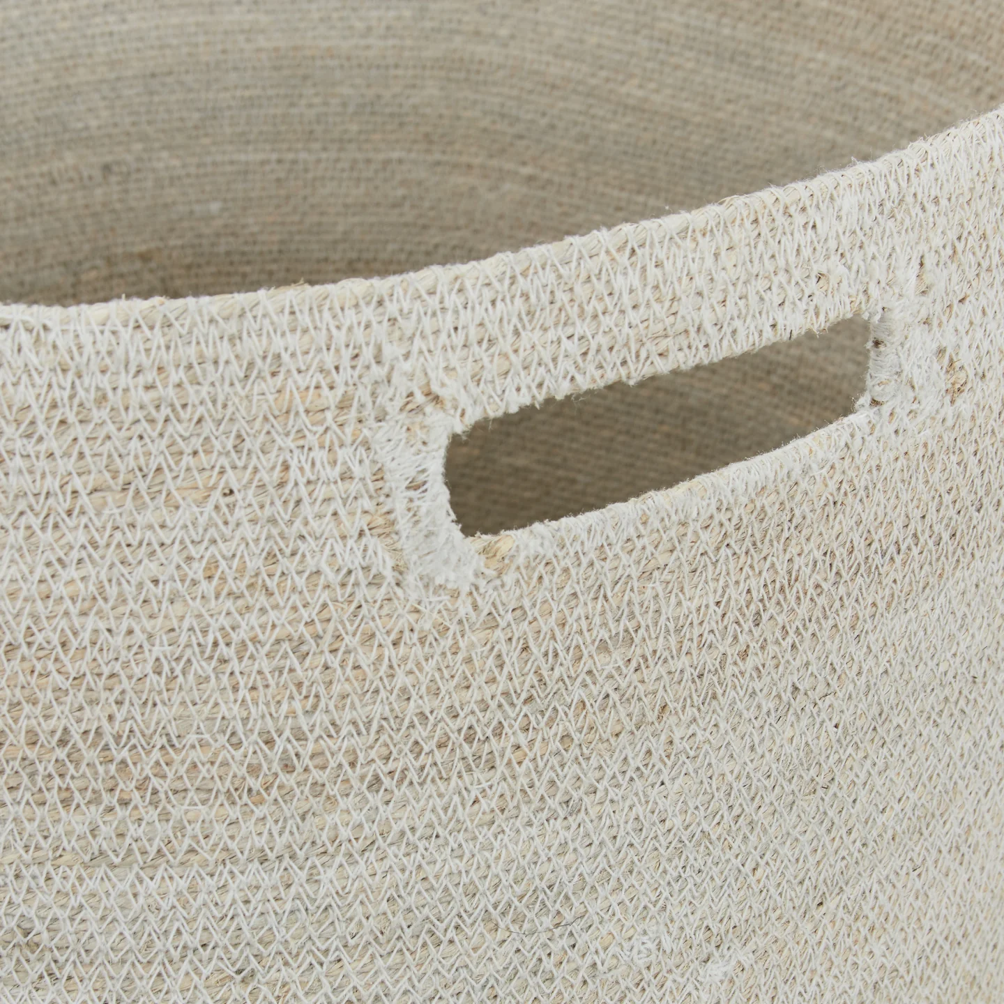 Essential Hamper - White - Image 3